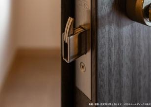 鎌付デッドボルト